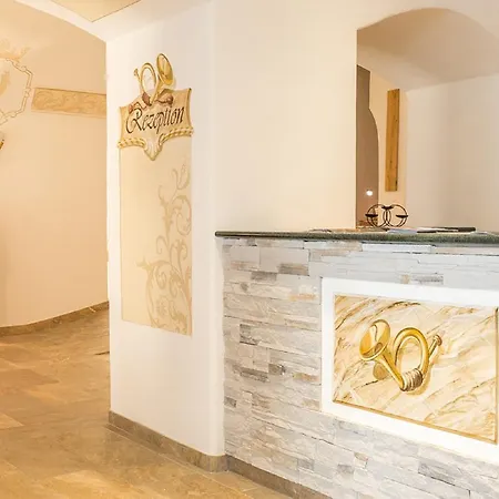 Hotel Sterzinger Posthotel 3*