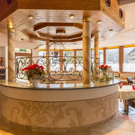 Отель Sterzinger Posthotel 3*