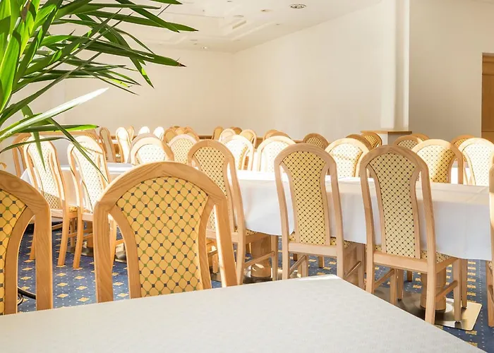 酒店 Sterzinger Posthotel 3*