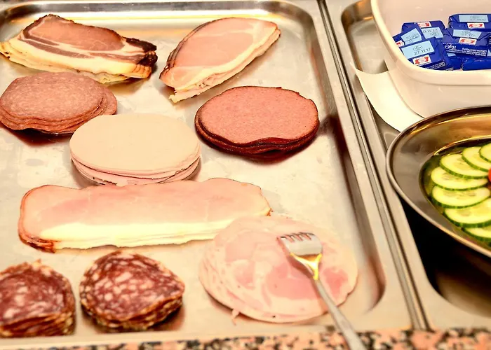 Sterzinger Posthotel 3* 那塞雷思